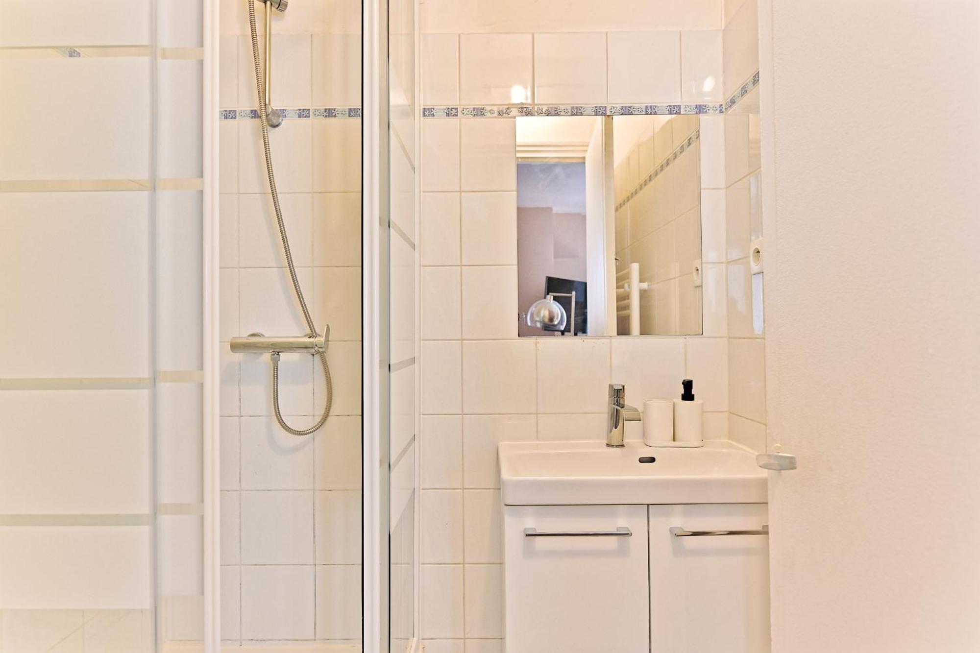 Appartement Pour 4 Proche De La Gare Montparnasse Paris Dış mekan fotoğraf